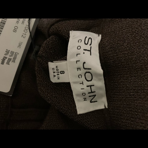 New St John Flared Sweater Skirt; Size 8 - Picture 4 of 4